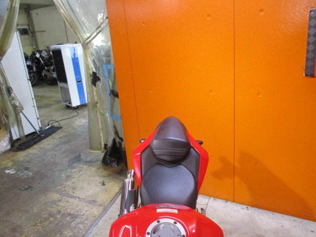 シートもこの通り破れもなければへたりもありません！のればわかるこのＳＬの楽しさ！他店追従不可能価格！